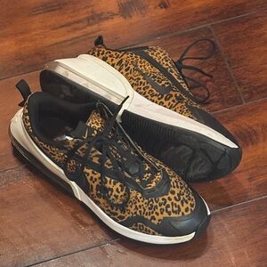 Nike Air Max Up Leopard Print Women’s Sneakers